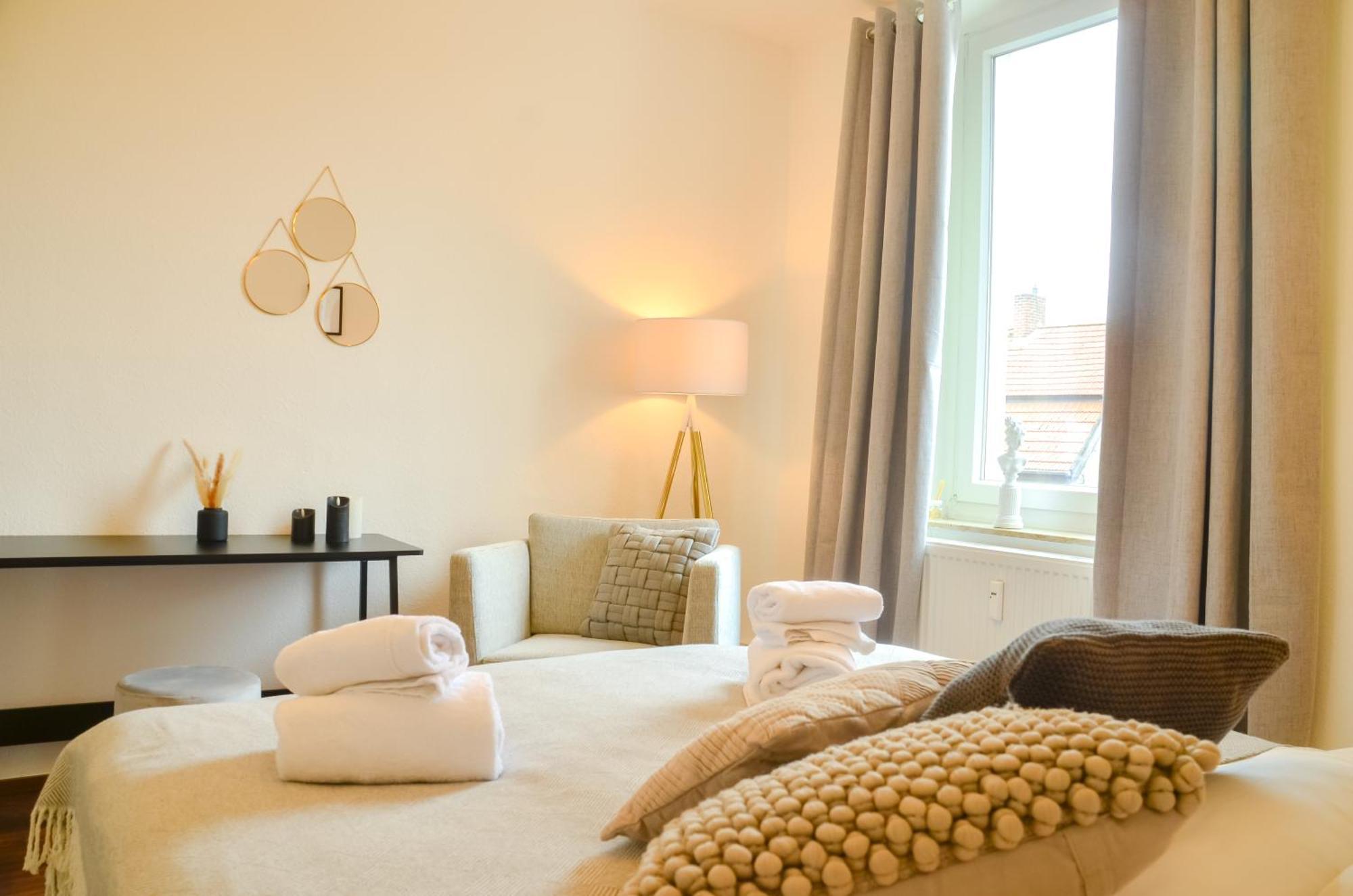 Milpau Buer 3 - Modernes Und Zentrales Premium-Apartment Mit Queensize-Bett, Netflix, Nespresso Und Smart-Tv Гелзенкирхен Екстериор снимка